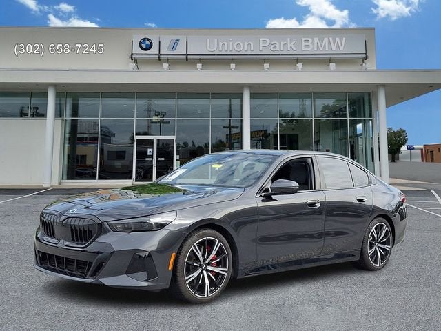 2024 BMW 5 Series 540i xDrive Sedan's photo