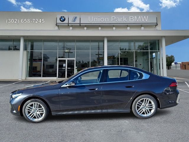 2025 BMW 5 Series 540i xDrive