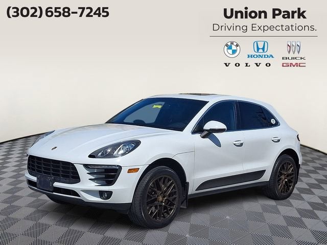 2015 Porsche Macan S