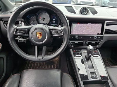 2022 Porsche Macan S
