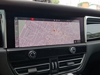 2022 Porsche Macan S