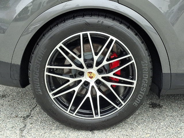 2024 Porsche Cayenne S