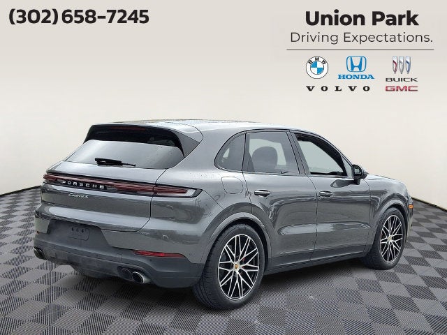 2024 Porsche Cayenne S