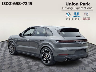 2024 Porsche Cayenne S