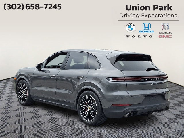 2024 Porsche Cayenne S