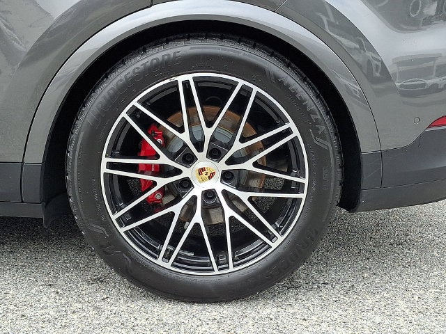 2024 Porsche Cayenne S