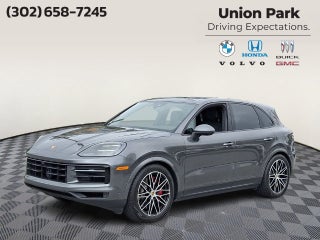 2024 Porsche Cayenne S