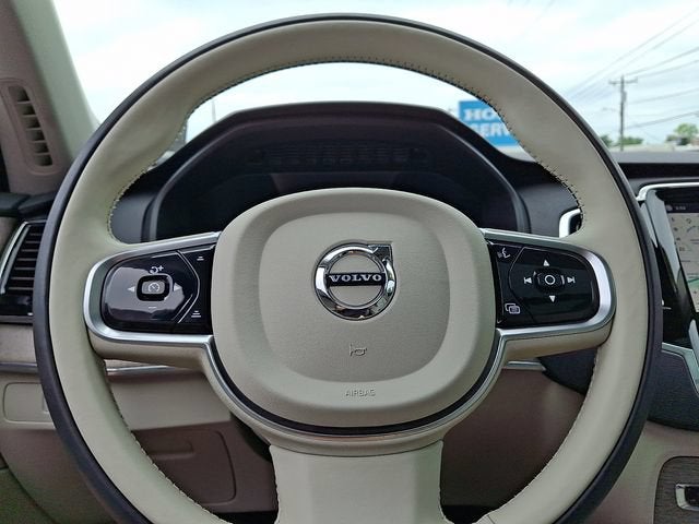 2023 Volvo XC90 B6 Plus 6-Seater