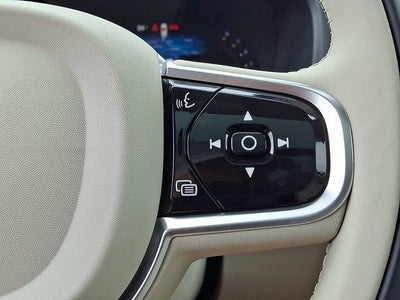2023 Volvo XC90 B6 Plus 6-Seater