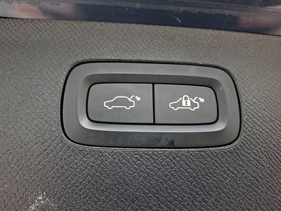 2023 Volvo XC90 B6 Plus 6-Seater