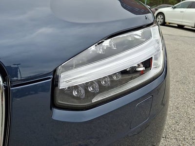 2023 Volvo XC90 B6 Plus 6-Seater