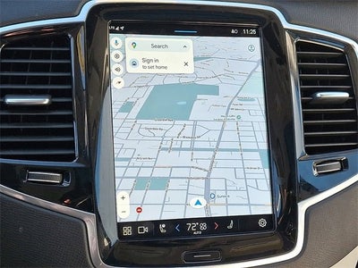 2024 Volvo XC90 Plus Bright Theme