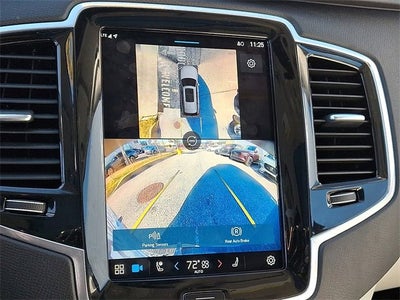 2024 Volvo XC90 Plus Bright Theme