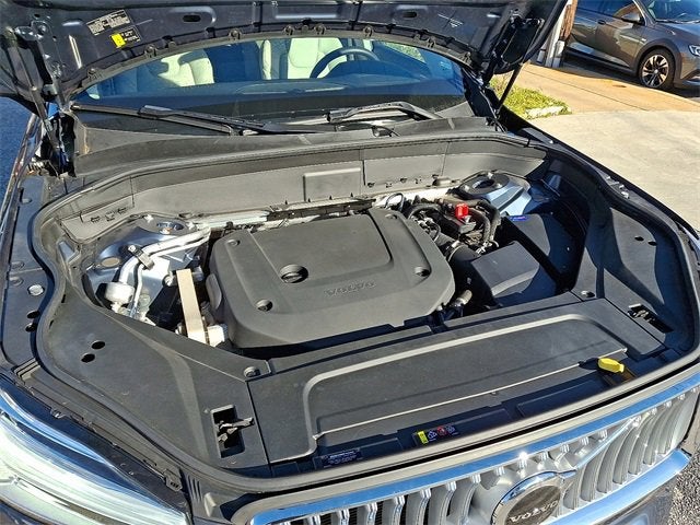 2024 Volvo XC90 Plus Bright Theme