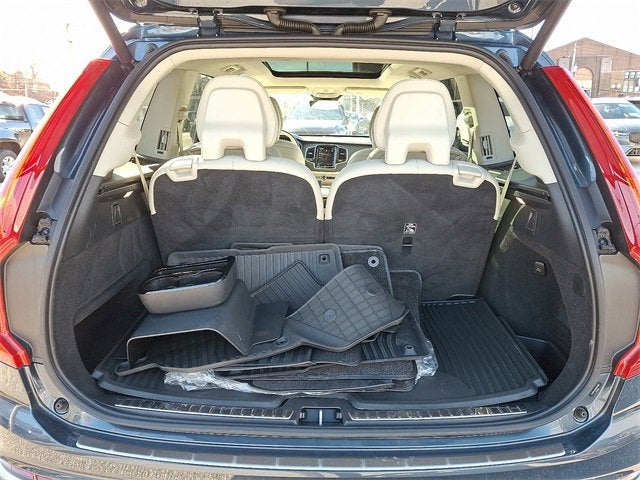 2024 Volvo XC90 Plus Bright Theme