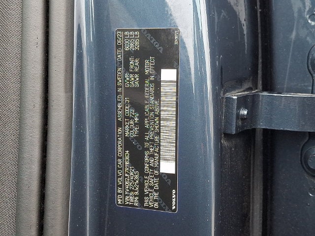 2024 Volvo XC90 B6 Ultimate Bright Theme 6-Seater