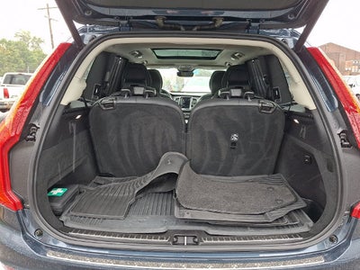 2024 Volvo XC90 B6 Ultimate Bright Theme 6-Seater