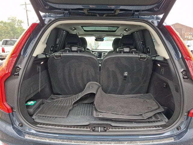 2024 Volvo XC90 B6 Ultimate Bright Theme 6-Seater