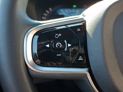 2024 Volvo XC90 B6 Plus Bright Theme 7-Seater