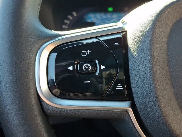 2024 Volvo XC90 B6 Plus Bright Theme 7-Seater