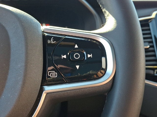 2024 Volvo XC90 B6 Plus Bright Theme 7-Seater