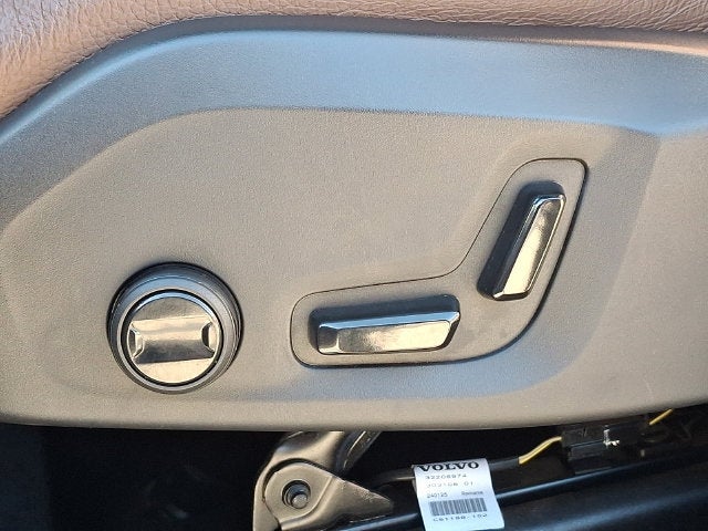 2024 Volvo XC90 B6 Plus Bright Theme 7-Seater