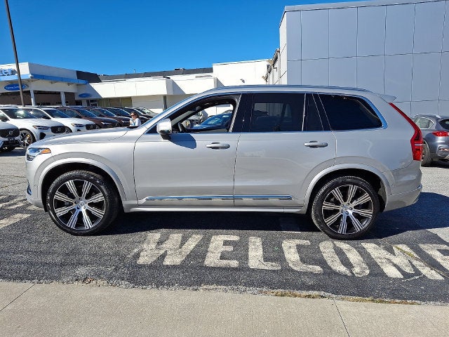 2024 Volvo XC90 B6 Plus Bright Theme 7-Seater