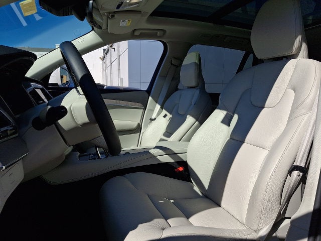 2024 Volvo XC90 B6 Plus Bright Theme 7-Seater