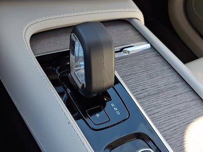 2024 Volvo XC90 B6 Plus Bright Theme 7-Seater