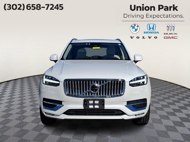 2024 Volvo XC90 B6 Plus Bright Theme 7-Seater