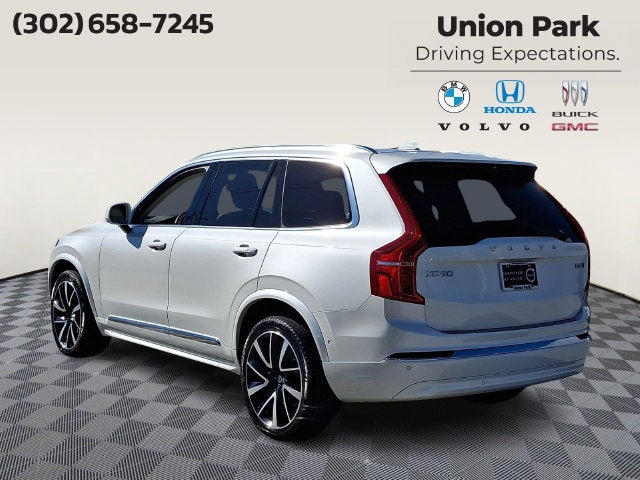 2024 Volvo XC90 B6 Plus Bright Theme 7-Seater