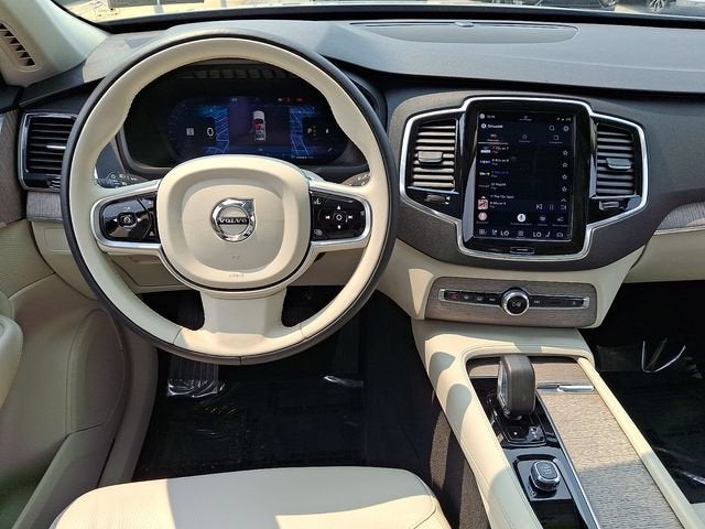 2024 Volvo XC90 B6 Plus Bright Theme 7-Seater
