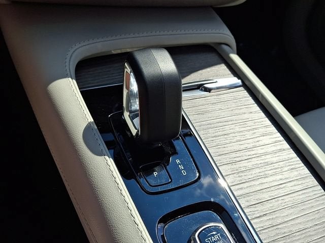 2023 Volvo XC90 B6 Plus 7-Seater