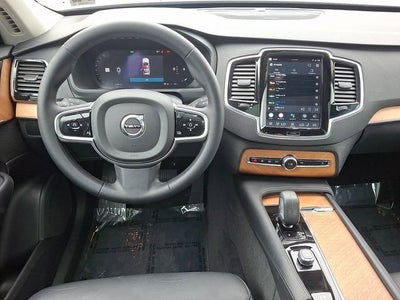2023 Volvo XC90 Plus