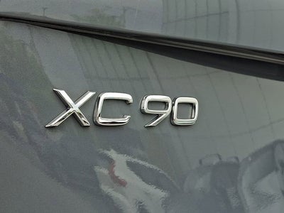 2023 Volvo XC90 Plus