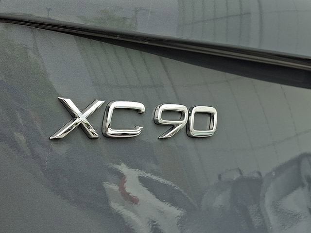 2023 Volvo XC90 Plus