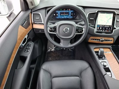 2023 Volvo XC90 B6 Plus 7-Seater