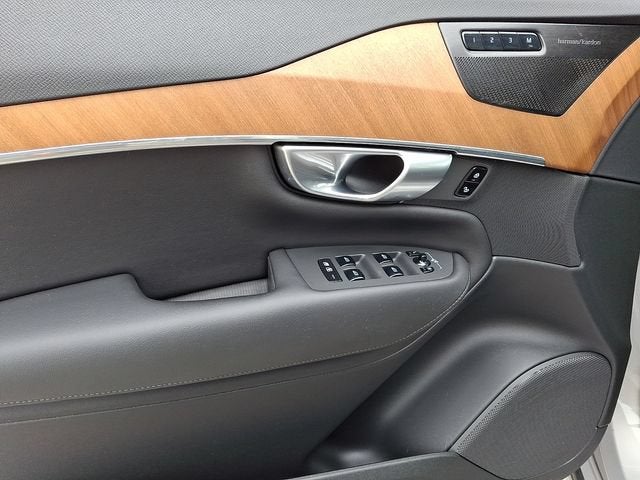 2023 Volvo XC90 B6 Plus 7-Seater