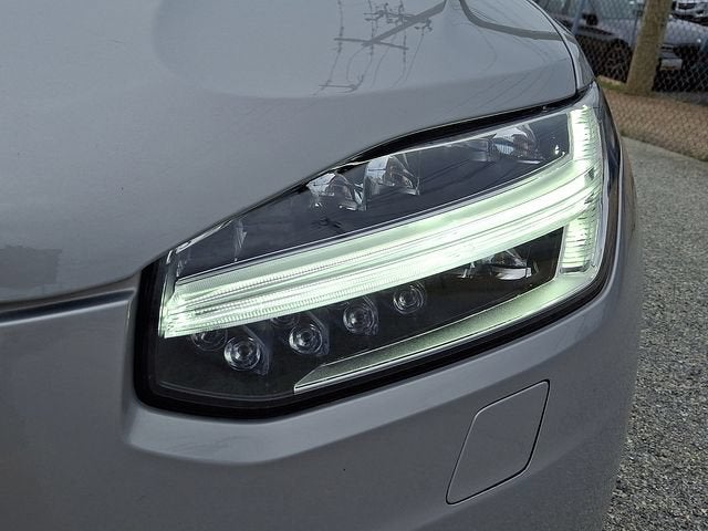 2023 Volvo XC90 B6 Plus 7-Seater