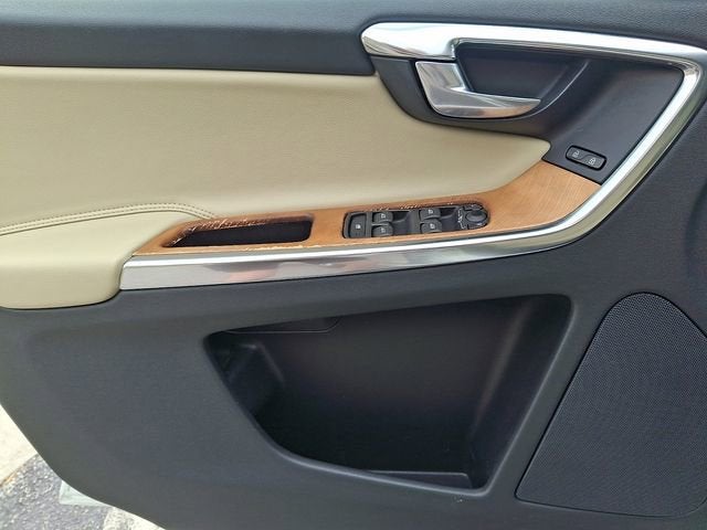 2017 Volvo XC60 Inscription