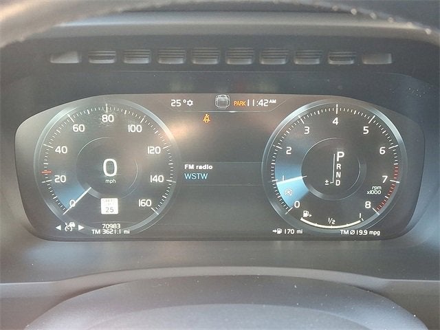 2021 Volvo XC90 Momentum