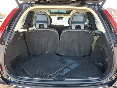 2021 Volvo XC90 Momentum