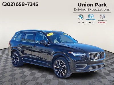 2021 Volvo XC90 Momentum