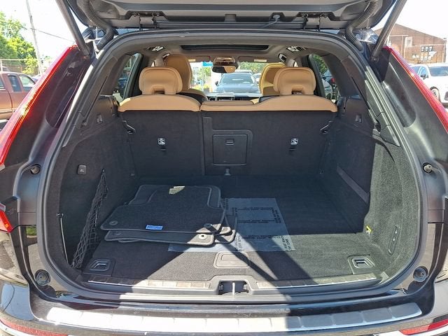 2019 Volvo XC60 Inscription