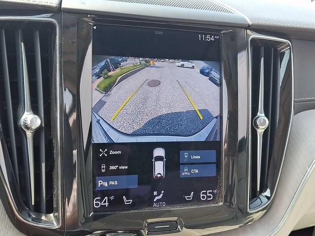 2021 Volvo XC60 Recharge Plug-In Hybrid T8 Inscription