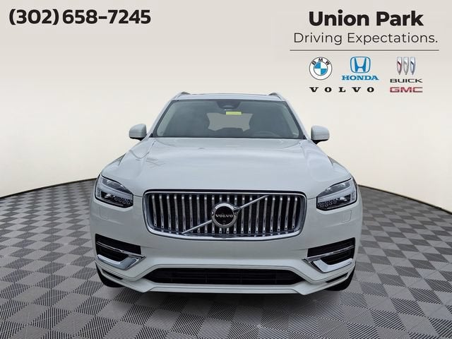 2024 Volvo XC90 Recharge Plug-In Hybrid T8 Plus Bright Theme 7-Seater