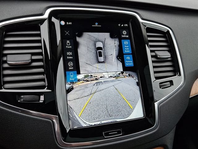 2024 Volvo XC90 Recharge Plug-In Hybrid T8 Plus Bright Theme 7-Seater