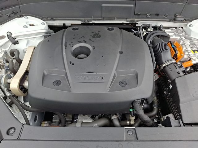 2024 Volvo XC90 Recharge Plug-In Hybrid T8 Plus Bright Theme 7-Seater