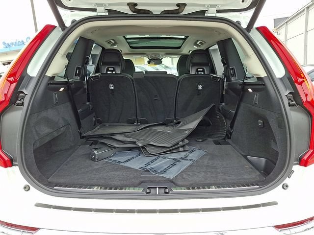 2024 Volvo XC90 Recharge Plug-In Hybrid T8 Plus Bright Theme 7-Seater