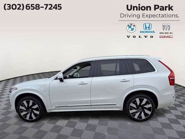 2024 Volvo XC90 Recharge Plug-In Hybrid T8 Plus Bright Theme 7-Seater